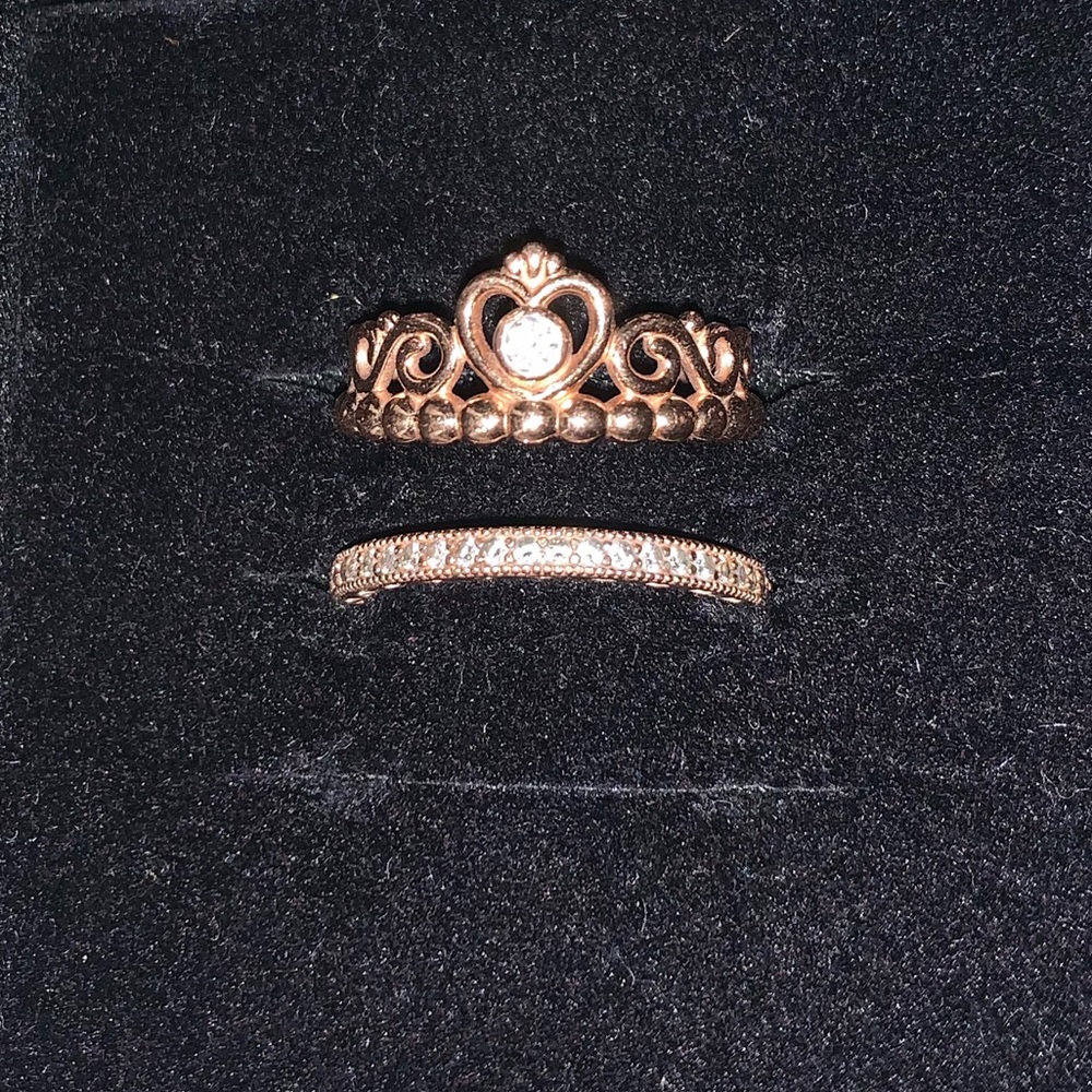 Pandora ring set